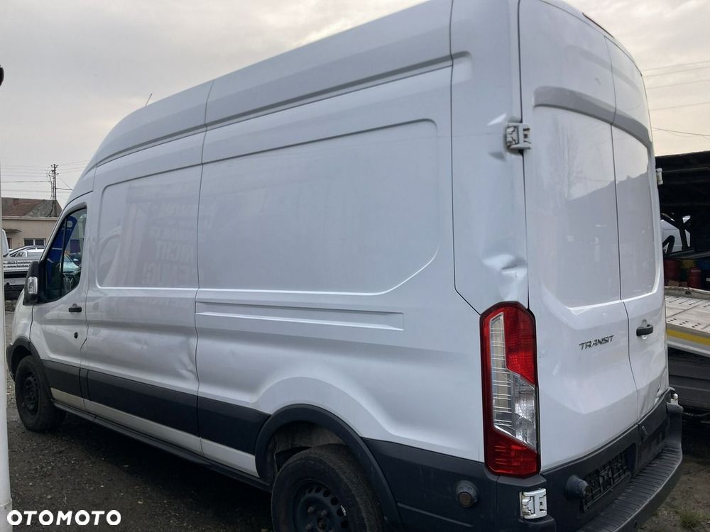 Ford Transit - 15