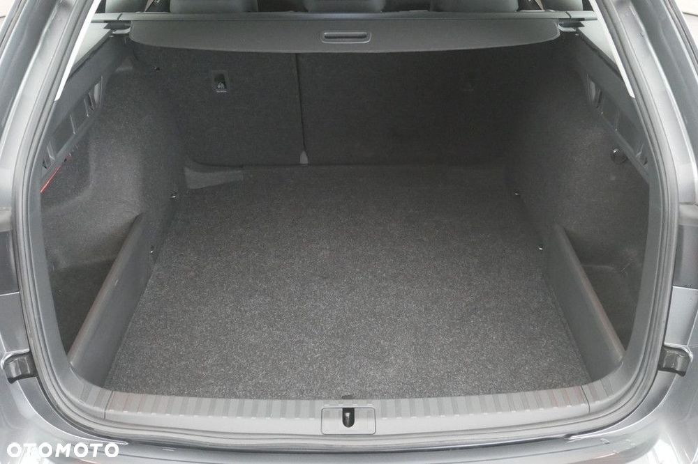 Skoda Octavia 2.0 TDI Essence DSG - 16
