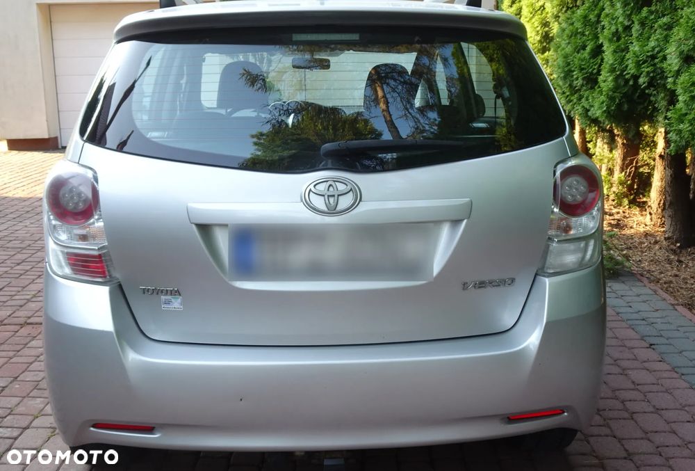 Toyota Verso 2.0 D-4D Sol 7os - 6