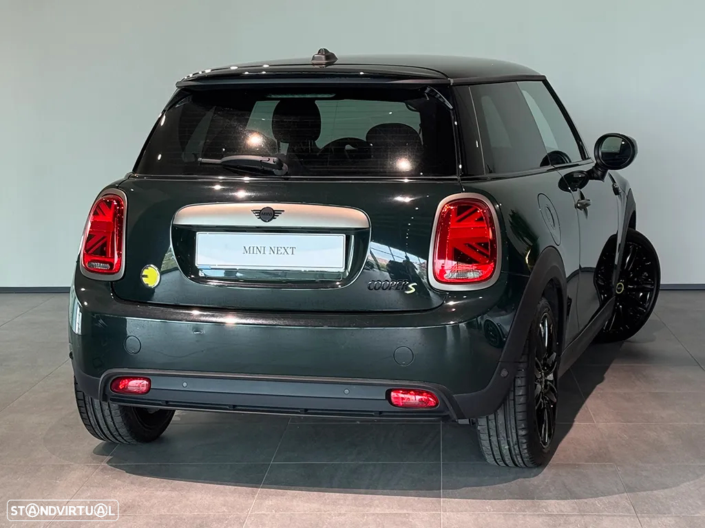 MINI 3 Portas Cooper SE Resolute Edition - 4