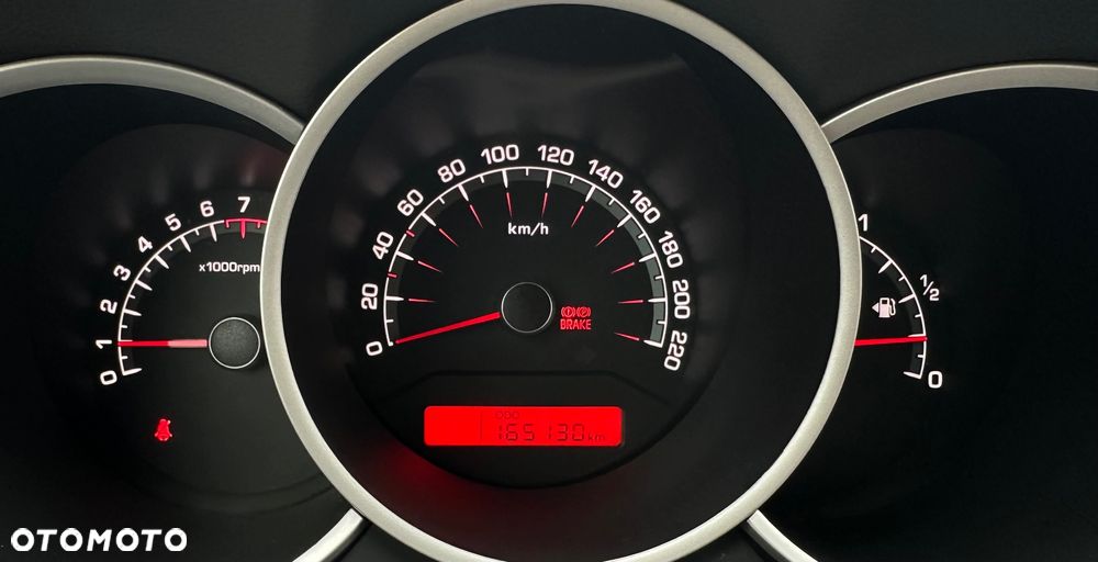 Kia Venga 1.6 M - 15