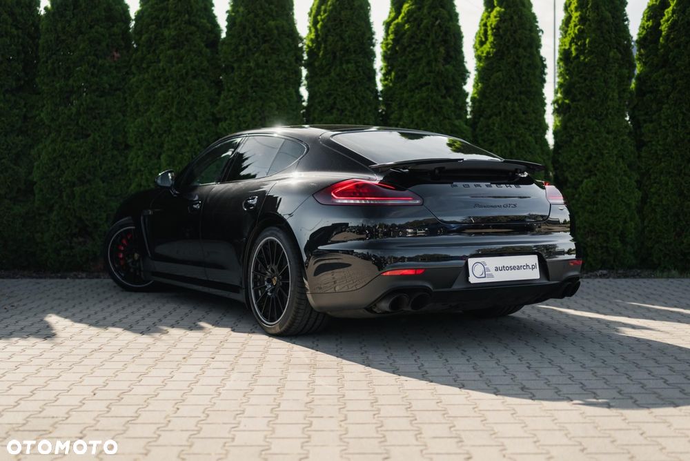 Porsche Panamera - 6