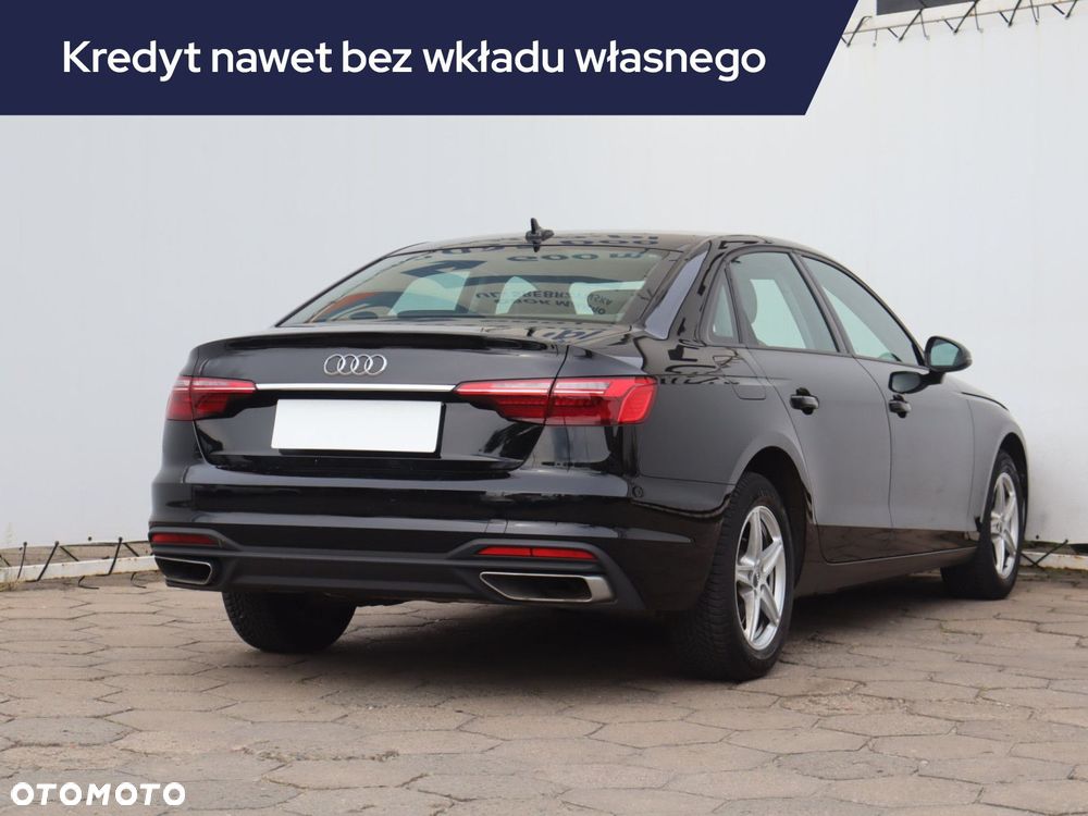 Audi A4 Limousine - 7
