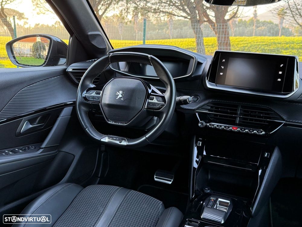 Peugeot e-208 50 kWh GT - 25