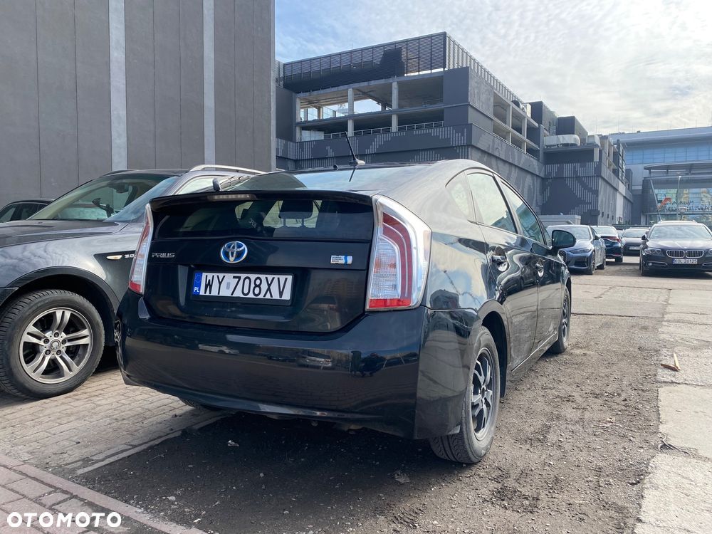 Toyota Prius 1.8 HSD Life - 2