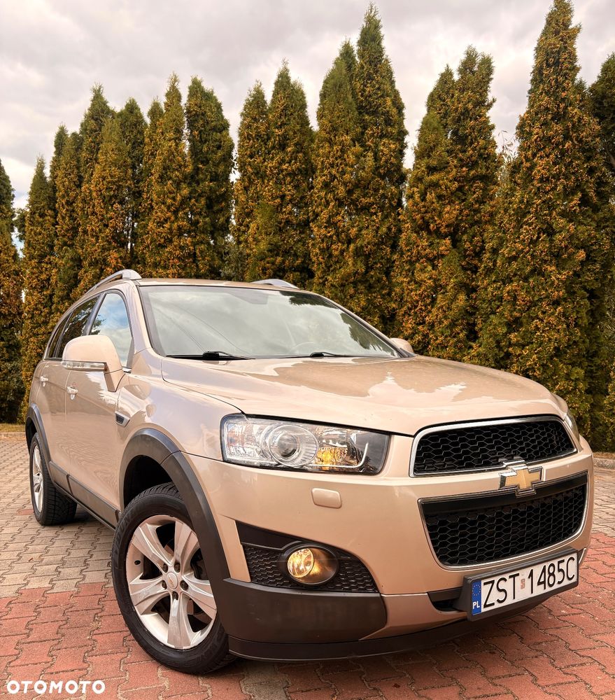 Chevrolet Captiva 2.2 D LS+ - 12