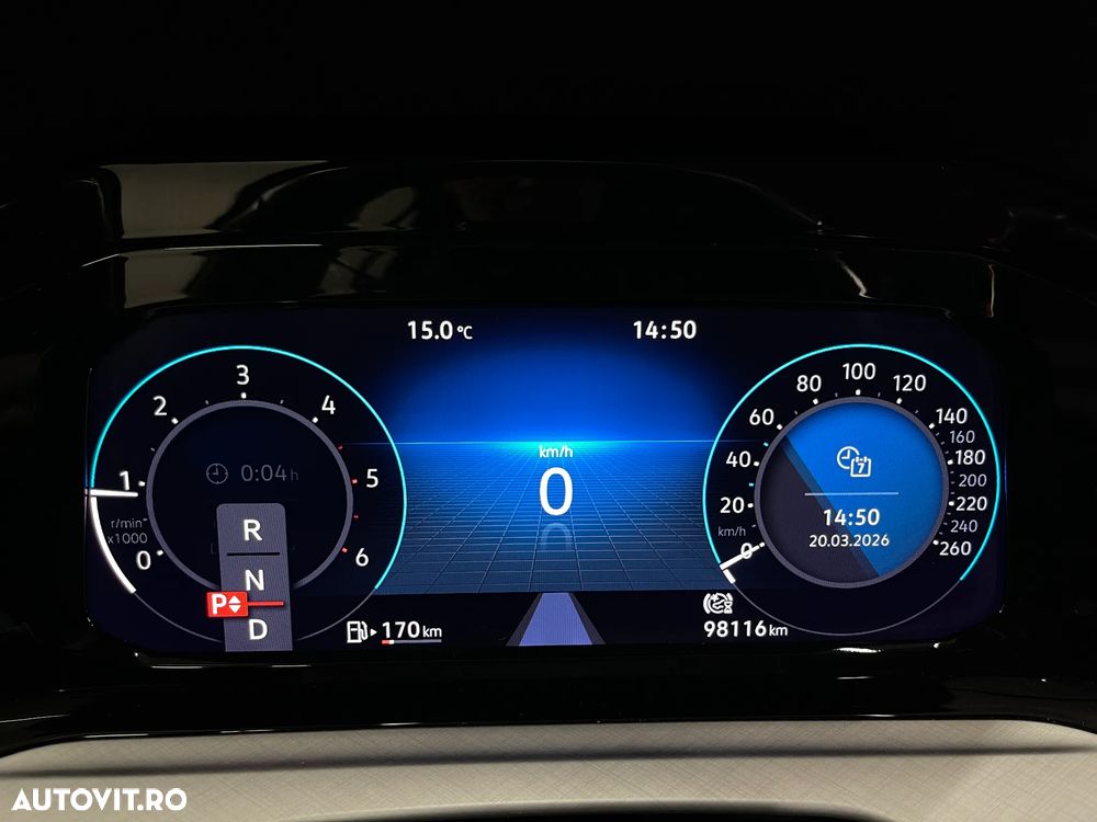 Volkswagen Golf 2.0 TDI SCR DSG Life - 27