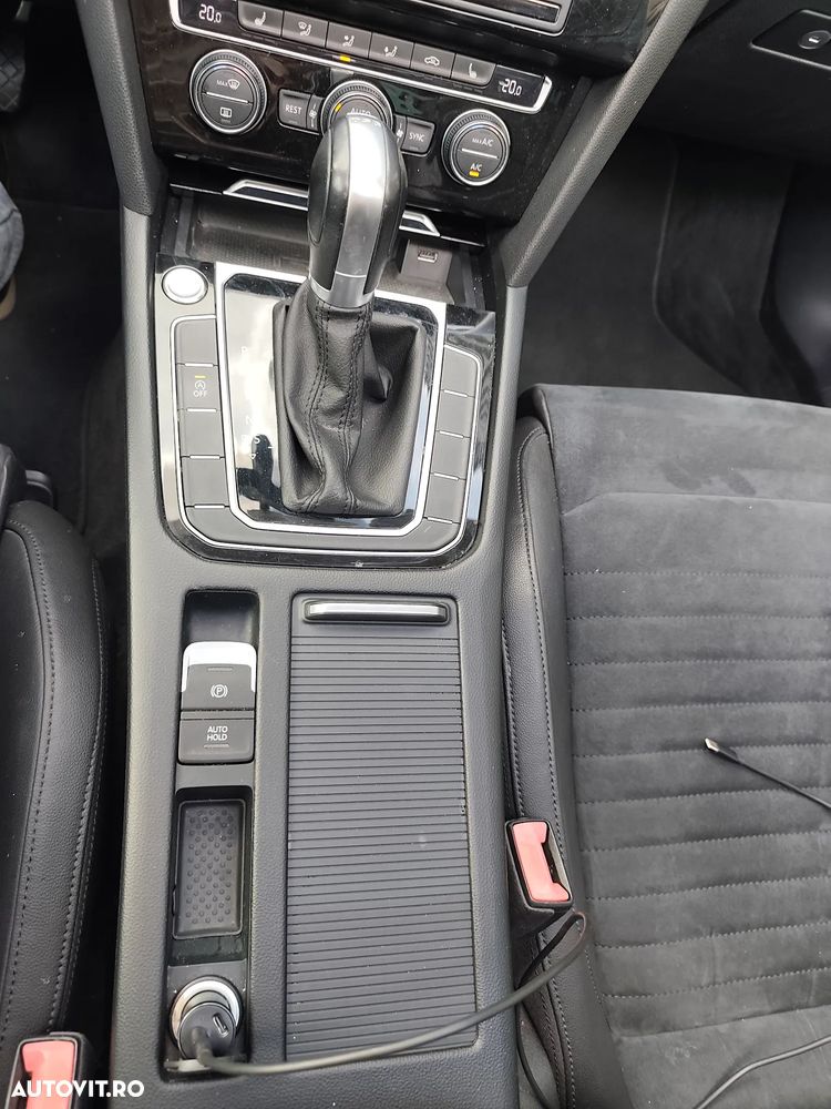 Volkswagen Passat - 9