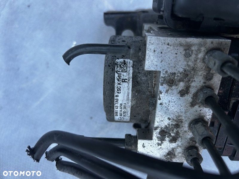 POMPA HAMULCOWA MAZDA3 3 13-17r BHR1437A0B - 2