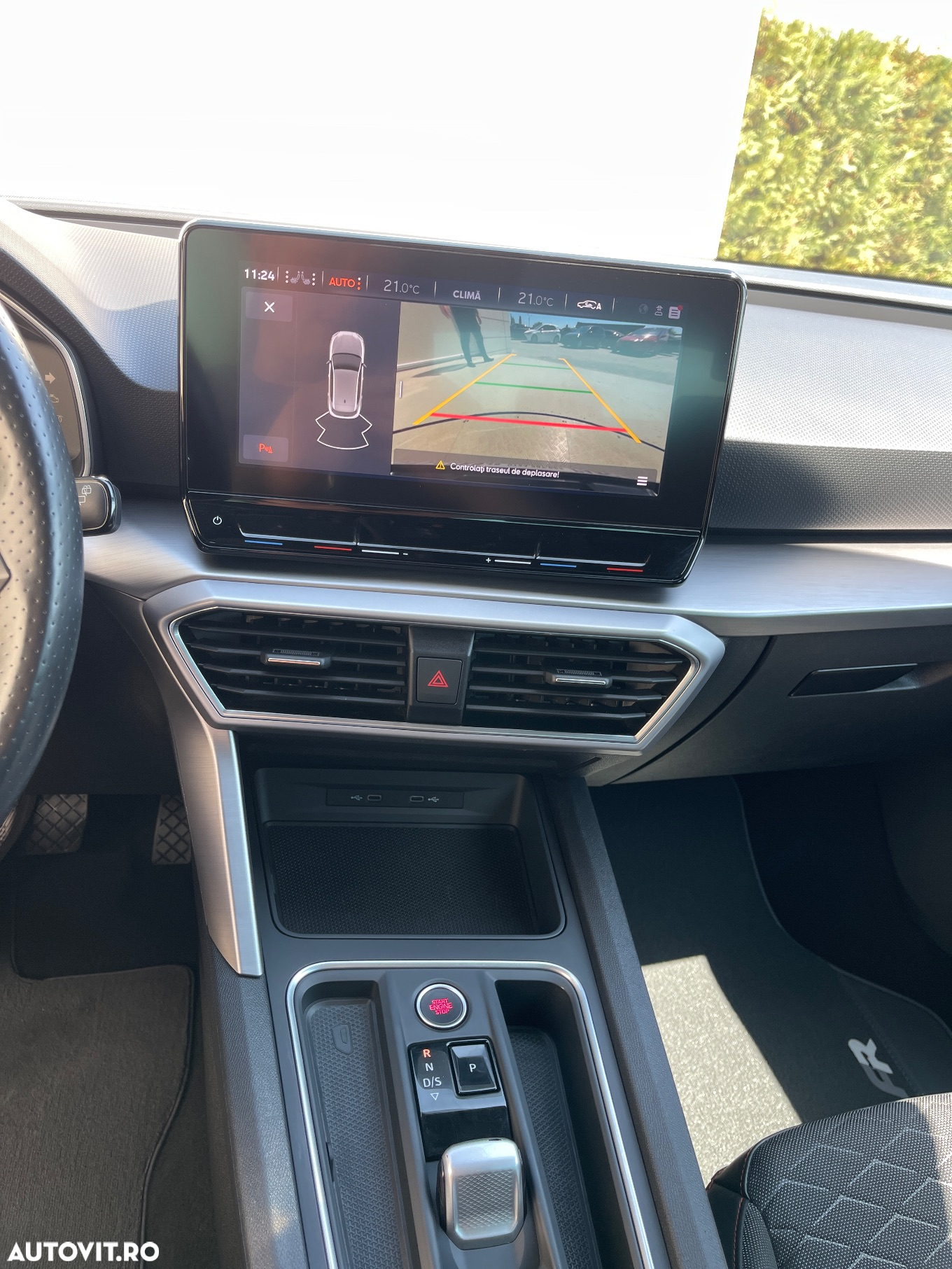 Seat Leon ST 2.0 TDI Start&Stop DSG FR - 32