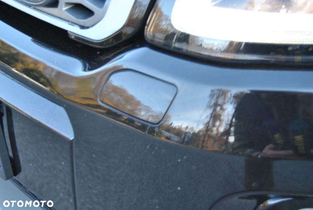 Land Rover Range Rover Evoque D150 R-Dynamic SE - 29