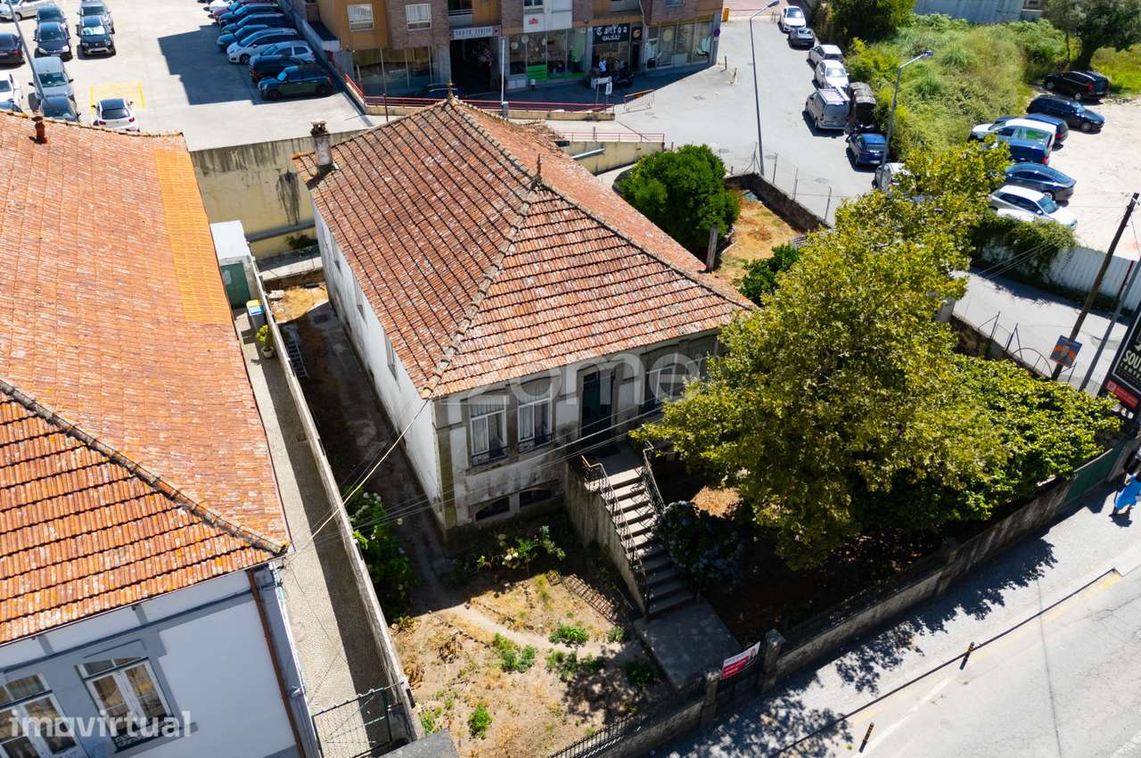 Moradia T6 Centro de Gondomar (Souto) - Grande imagem: 2/44