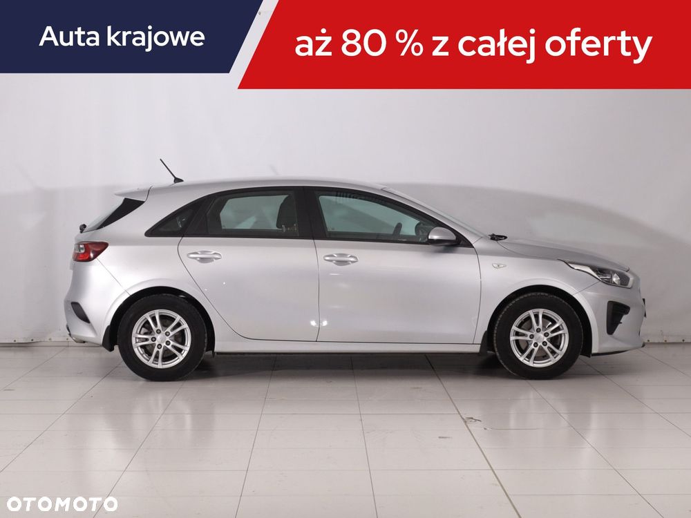 Kia Ceed - 8