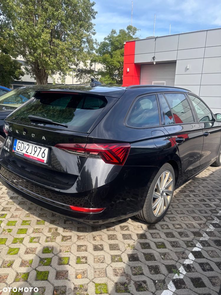 Skoda Octavia 2.0 TDI Style DSG - 5