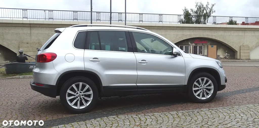 Volkswagen Tiguan 2.0 TDI SCR BlueMotion Technology Sport & Style - 12