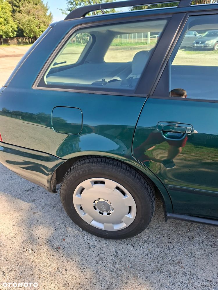 Audi A4 Avant 1.8 - 7