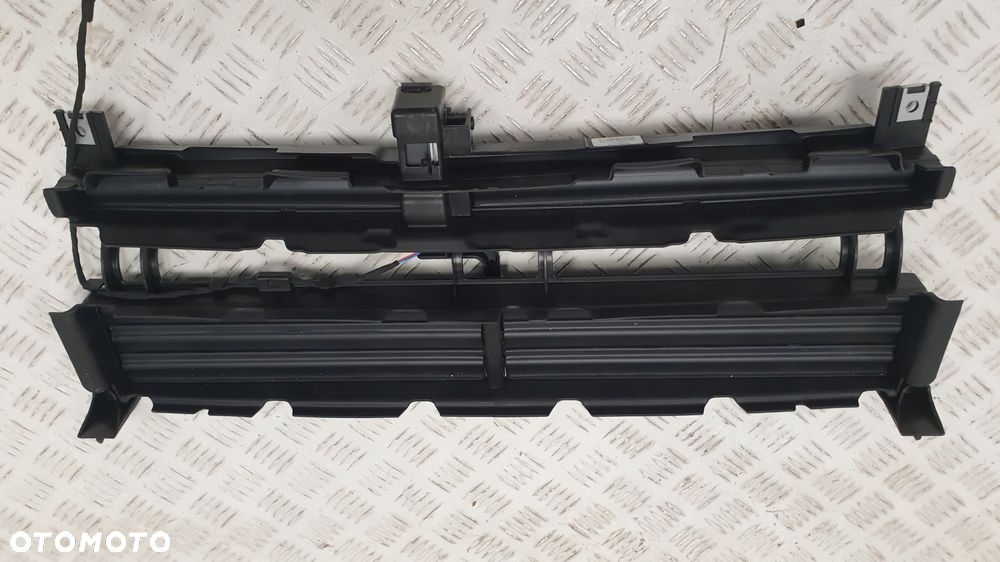 bmw x1 f48 kierownica powietrza wlot żaluzja dolna 733909608 - 7