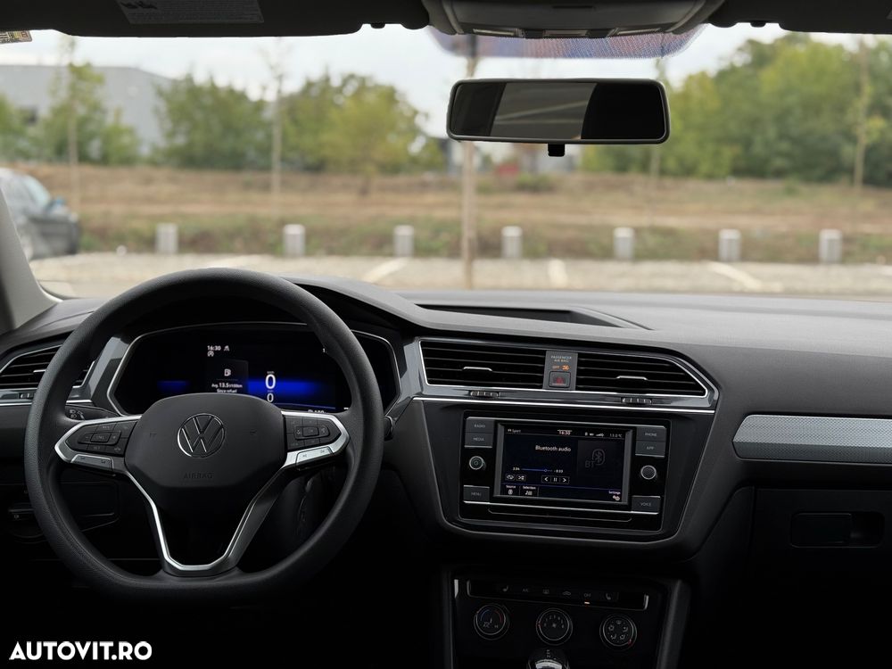 Volkswagen Tiguan - 8