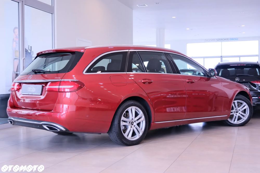 Mercedes-Benz Klasa E 220 d T 9G-TRONIC Avantgarde - 14