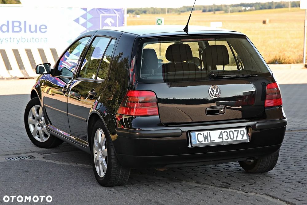 Volkswagen Golf 1.9 TDI Comfortline - 6