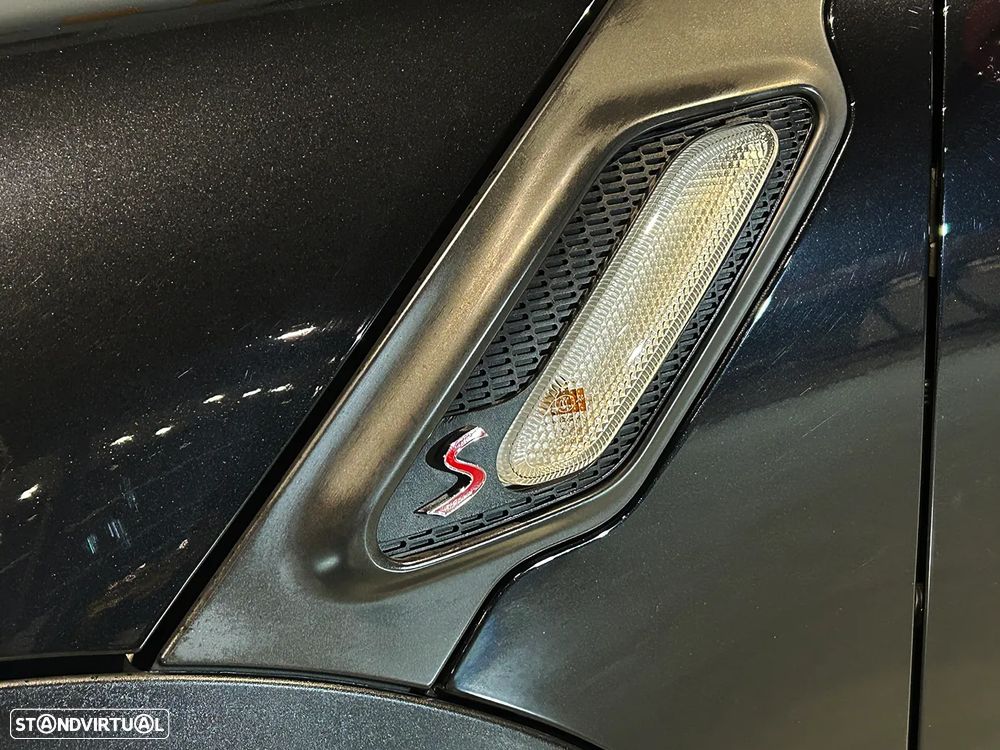 MINI Countryman Cooper SD ALL4 - 13