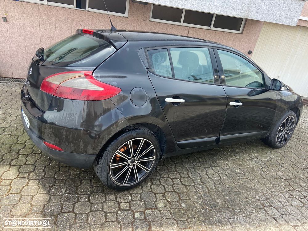 Renault Mégane 1.5 dCi Confort - 2