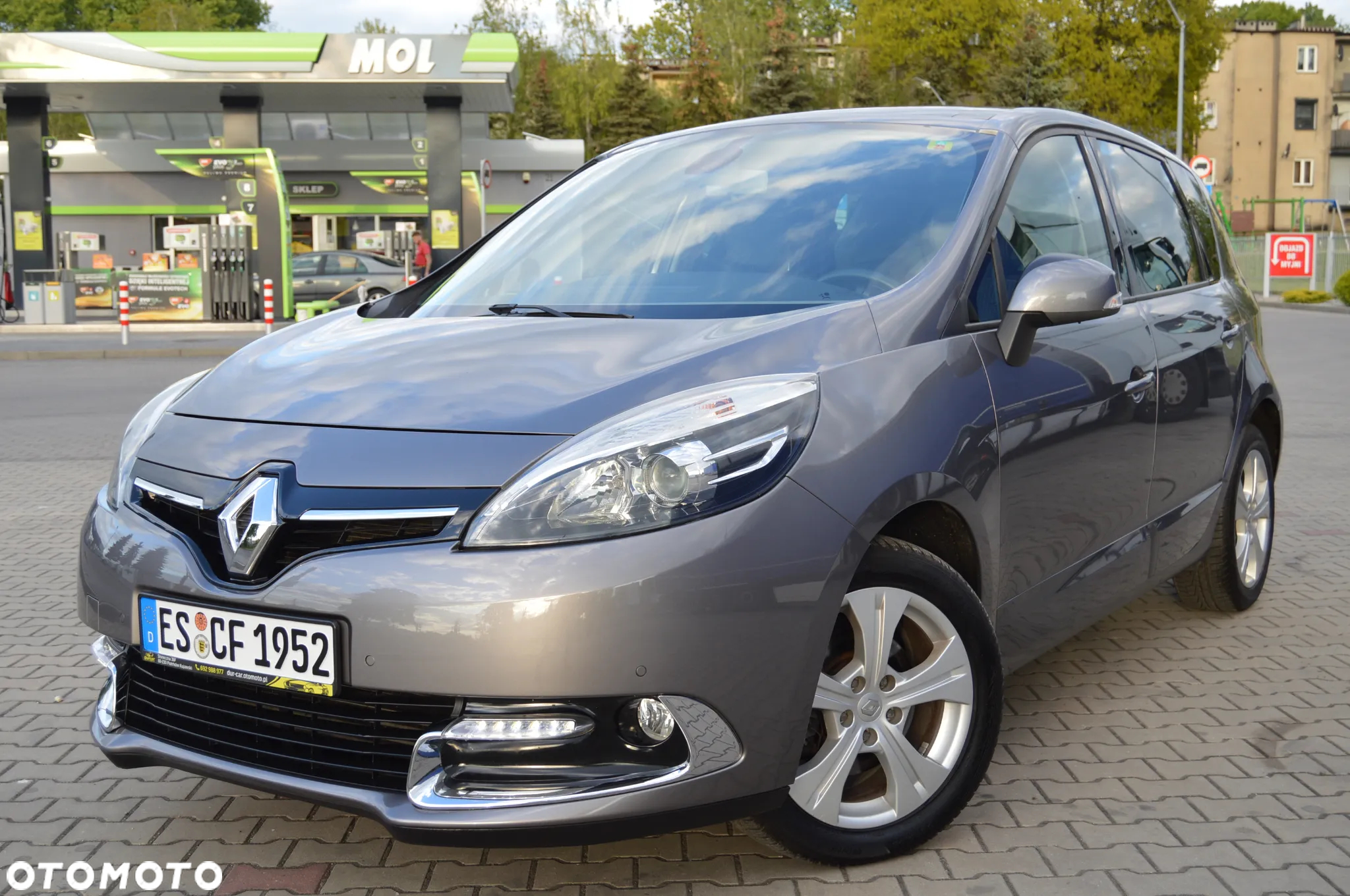 Renault Scenic 1.2 TCe Energy Limited EU6 - 13