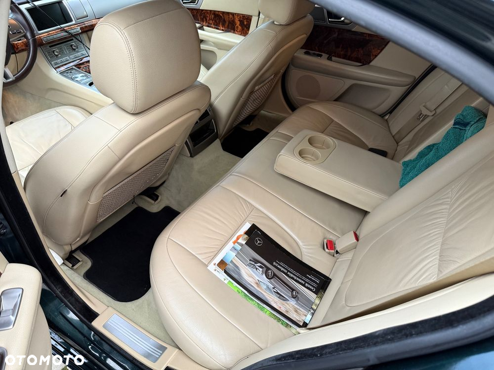 Jaguar XF 2.7 V6 D Luxury - 13