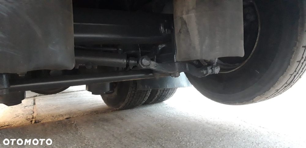 Scania R 420 Z adblu Euro5 Ze sprzęgłem Kabina sypialna - 9