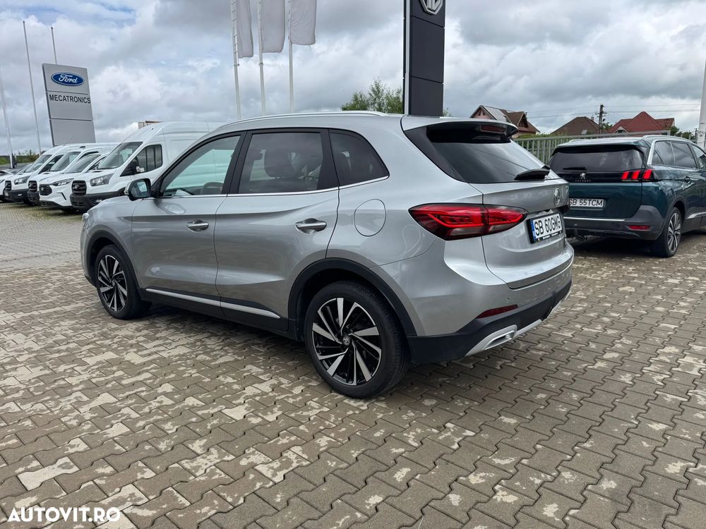MG ZS HEV Hybrid+ Luxury - 3