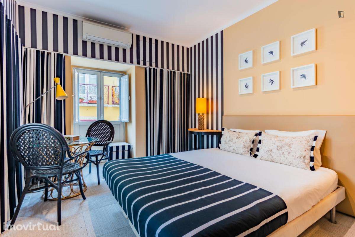 Apartamento com 2 quartos - localizado em Intendente Lisbon - Grande imagem: 2/32