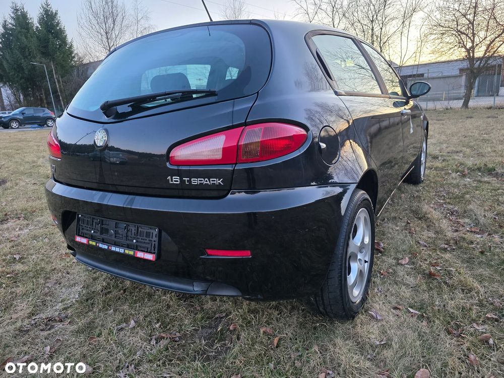 Alfa Romeo 147 1.6 ECO Black Line - 12