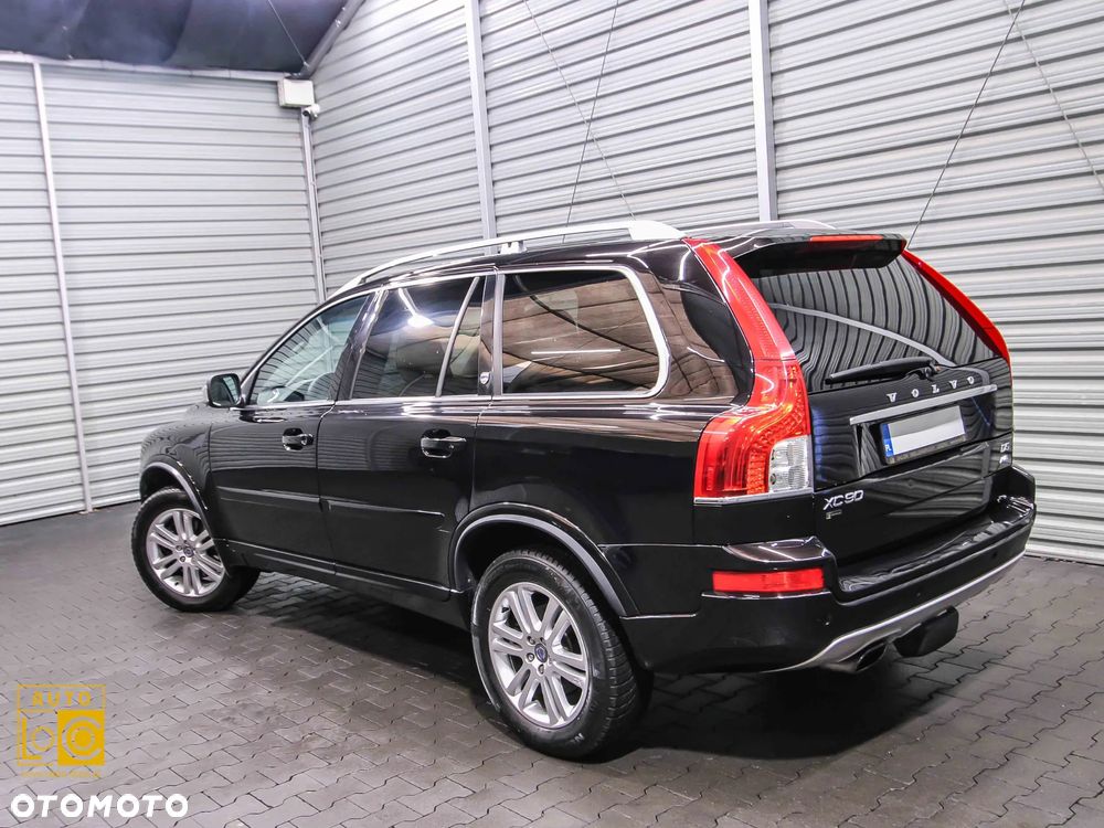 Volvo XC 90 D5 AWD Summum - 3