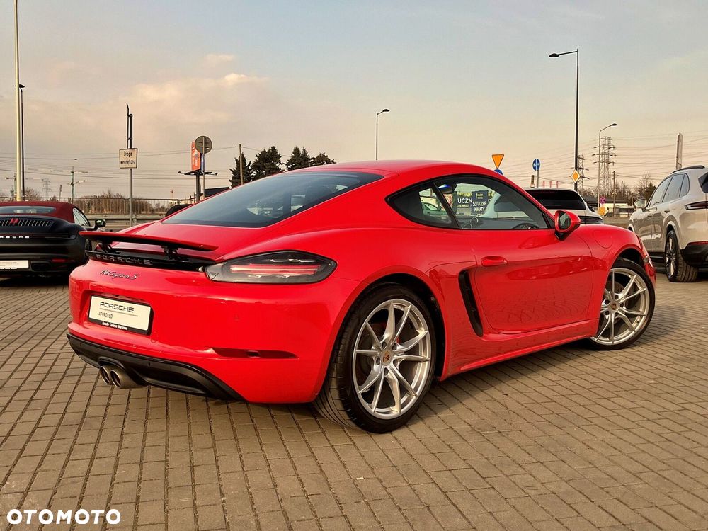 Porsche 718 Cayman - 6