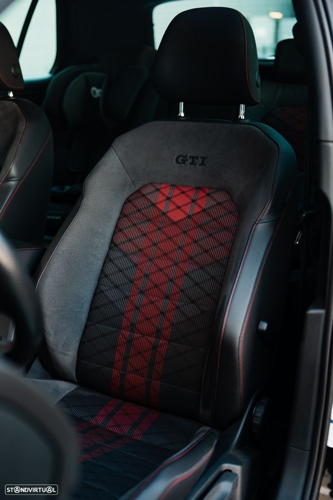 VW Golf 2.0 TSI GTi TCR DSG - 11