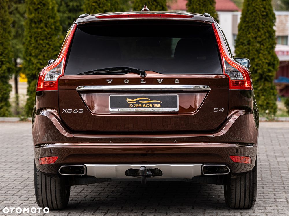 Volvo XC 60 D4 Momentum - 17