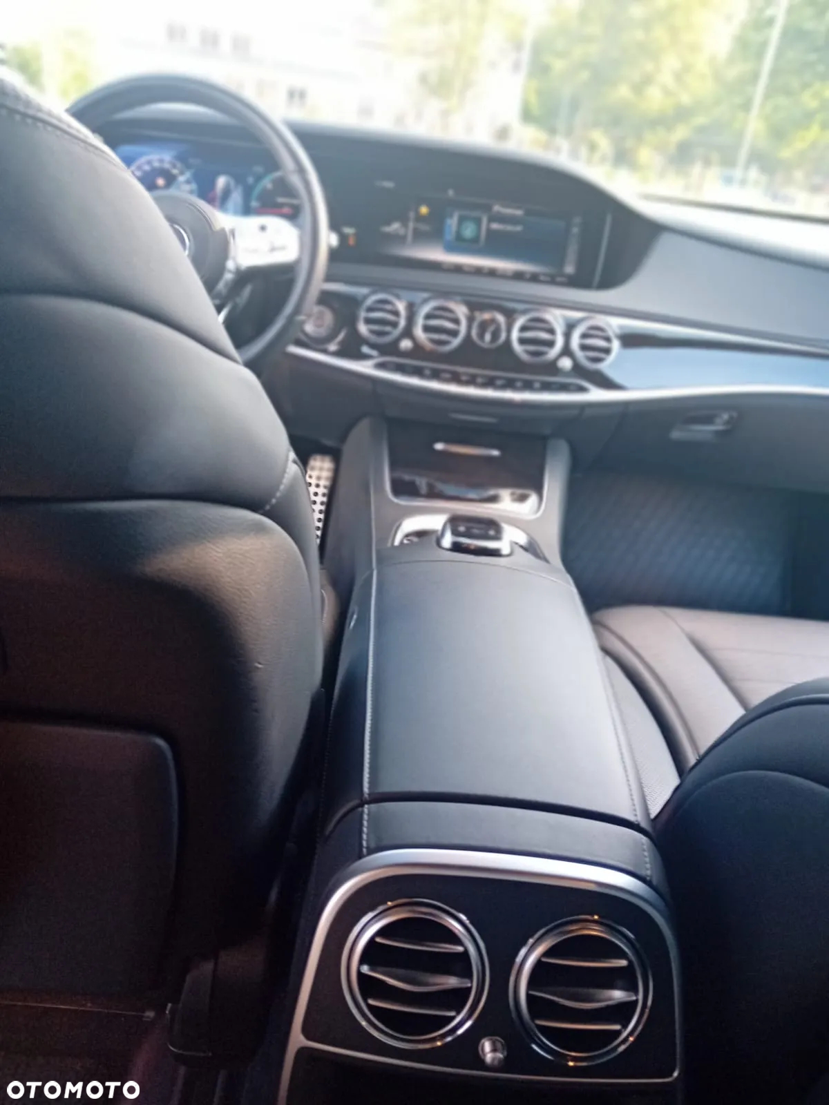 Mercedes-Benz Klasa S 400 d 4-Matic 9G-TRONIC - 36