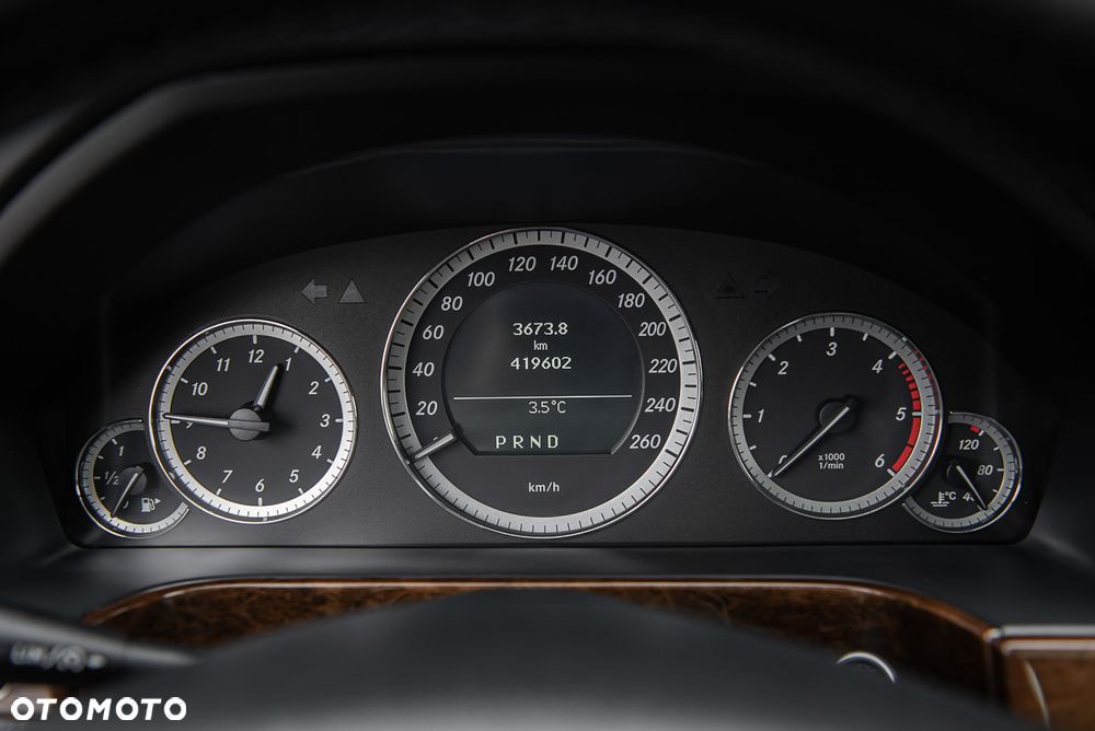 Mercedes-Benz Klasa E - 20