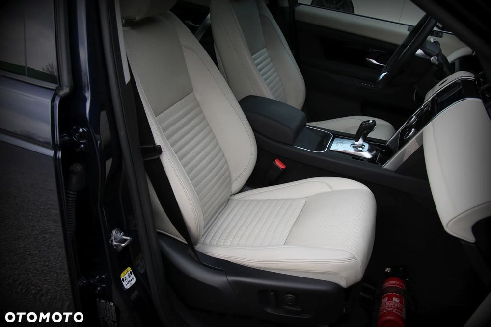 Land Rover Discovery Sport 2.0 D180 SE - 18