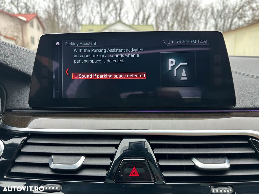 BMW Seria 5 540i xDrive Aut. - 31