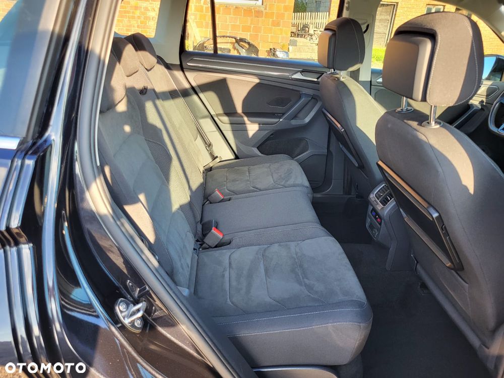 Volkswagen Tiguan 2.0 TDI SCR 4MotION DSG Elegance - 23