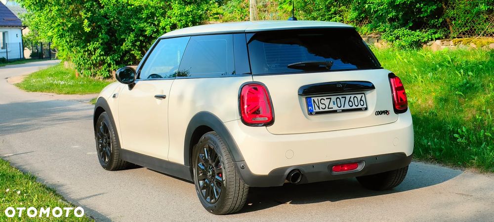 MINI ONE Cabrio - 4