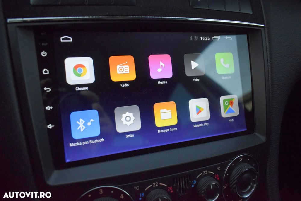 Mercedes-Benz C - 25