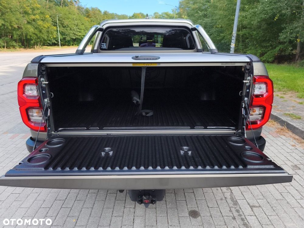 Toyota Hilux 2.8 D-4D mHEV Double Cab Executive 4x4 - 14