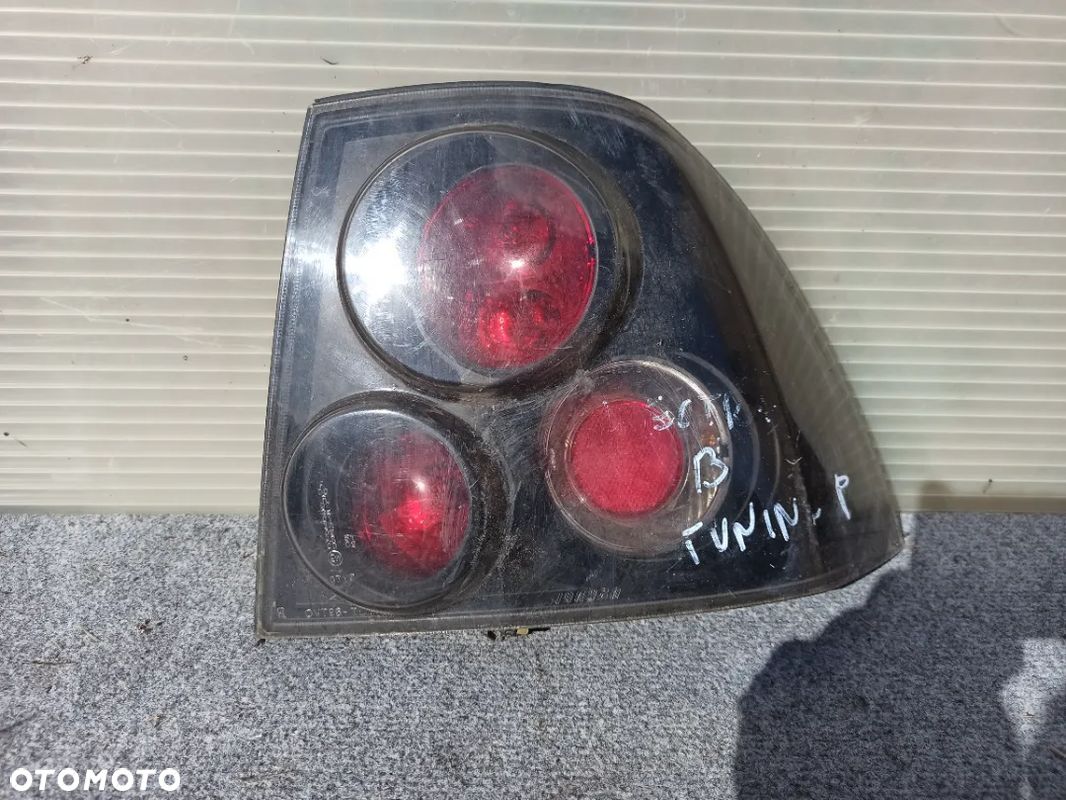 LAMPA TYŁ TYLNA PRAWA OPEL VECTRA B LEXUS TUNING ORYGINAŁ WYSYŁKA! - 1