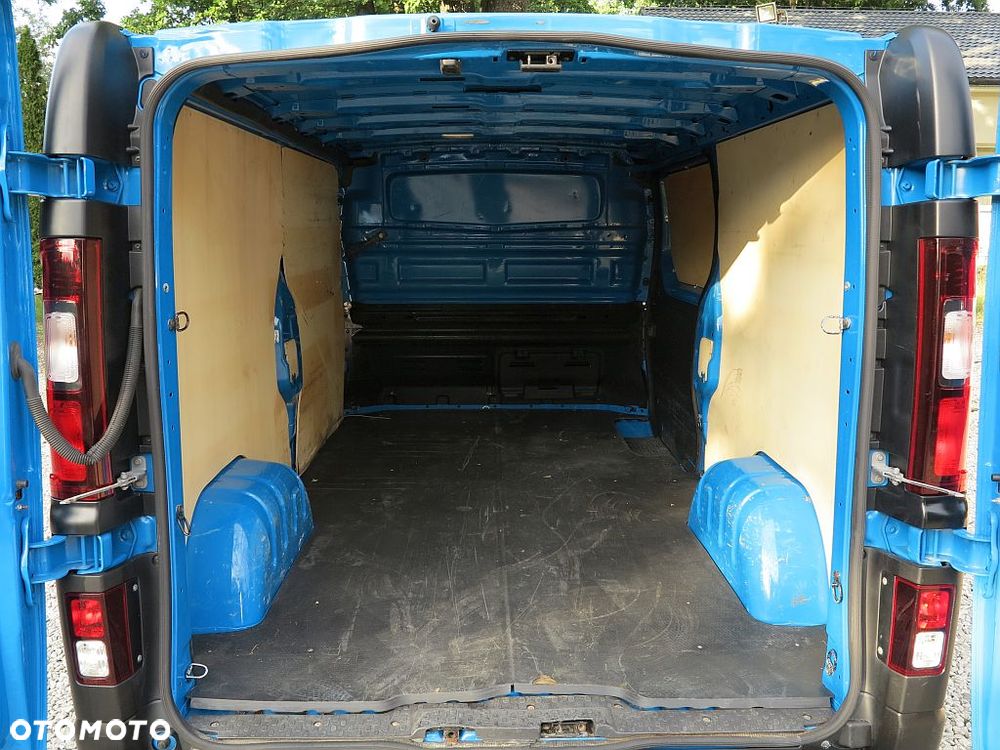 Renault Trafic - 11