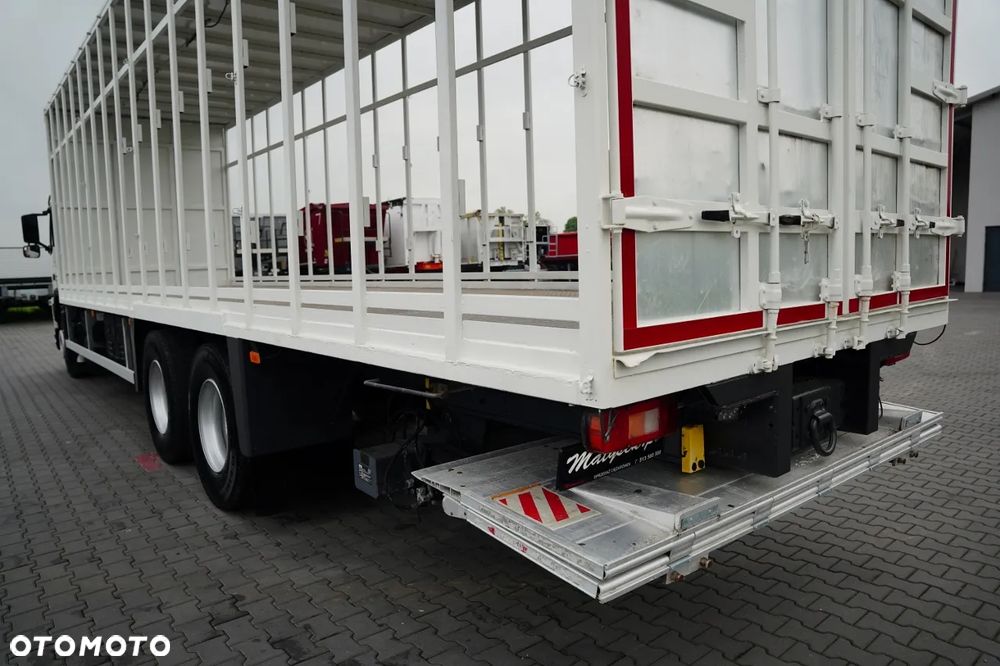 Volvo FM 380 / SOLÓWKA / 6X2 / DO PRZEWOZU ŻYWCA  /  DROBIU / WINDA 2 000 KG  / EURO 5 - 11