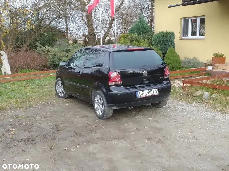 Volkswagen Polo 1.4 TDI Sportline - 4