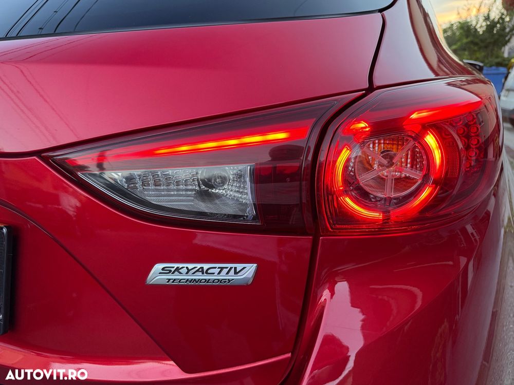 Mazda 3 SKYACTIV-G 120 Exclusive-Line - 19