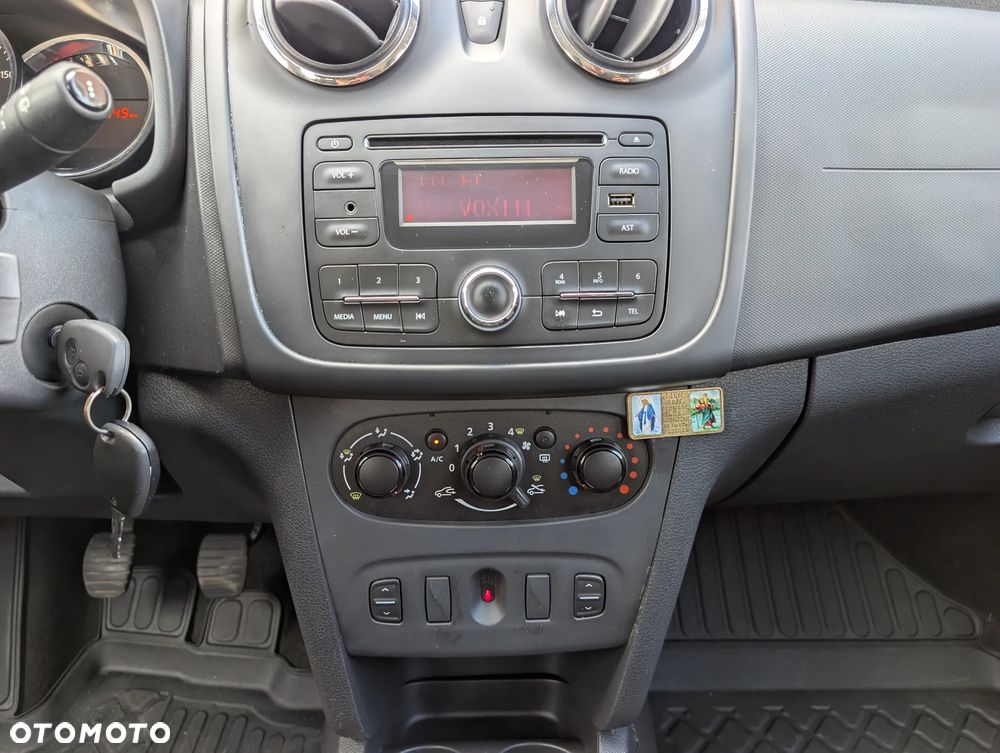 Dacia Logan 1.2 16V Open - 26